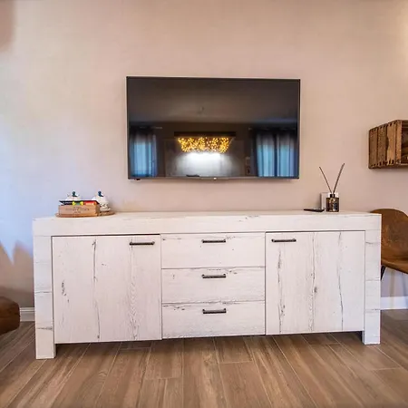 Agli Ulivi Alloggio per agriturismo *